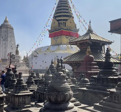 A Travel Guide to Swayambhunath