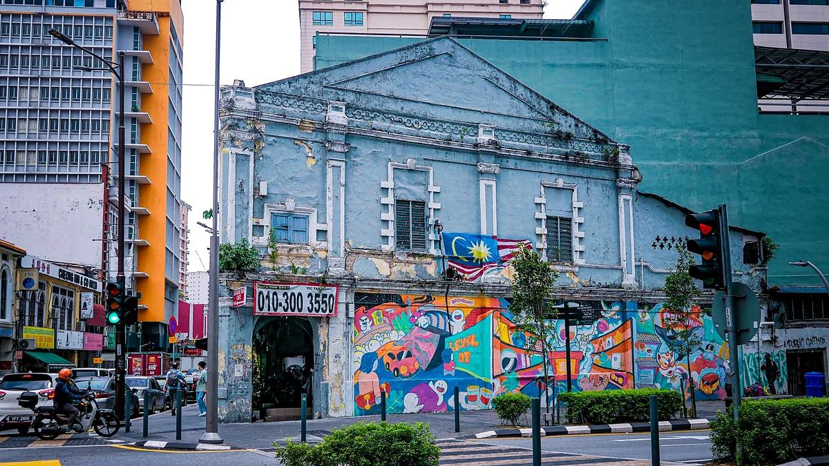 Kuala Lumpur's Hidden Galleries & Private Clubs